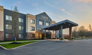 Fairfield Inn & Suites Rochester East