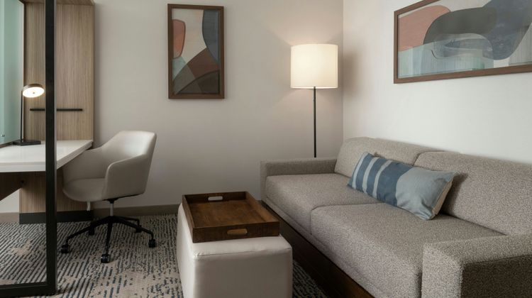 SpringHill Suites by Marriott Troy Room