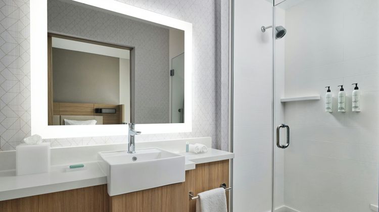 SpringHill Suites by Marriott Troy Room
