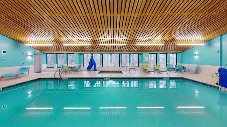 <b>Holiday Inn Express Pool</b>. Images powered by <a href="https://www.leonardoworldwide.com/" title="Leonardo Worldwide" target="_blank">Leonardo</a>.