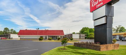 Red Roof Inn Richmond, VA Exterior