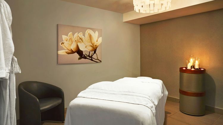 aloft Calgary University Spa