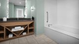 Hotel Indigo Jacksonville Deerwood Park Suite