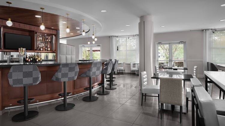 Hotel Indigo Jacksonville Deerwood Park Restaurant