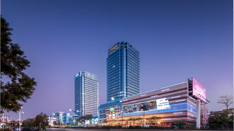 <b>Hampton by Hilton Chaozhou Fortune Cntr Exterior</b>. Images powered by <a href="https://www.leonardoworldwide.com/" title="Leonardo Worldwide" target="_blank">Leonardo</a>.