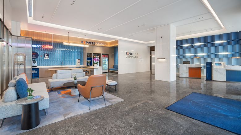 <b>Holiday Inn Exp Kunming Econ Dev Zone Exterior</b>. Images powered by <a href="https://www.leonardoworldwide.com/" title="Leonardo Worldwide" target="_blank">Leonardo</a>.