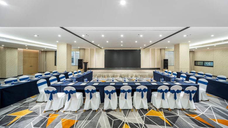 <b>Holiday Inn Express Tianfu Square Ballroom</b>. Images powered by <a href="https://www.leonardoworldwide.com/" title="Leonardo Worldwide" target="_blank">Leonardo</a>.