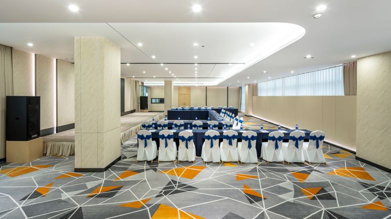 <b>Holiday Inn Express Tianfu Square Ballroom</b>. Images powered by <a href="https://www.leonardoworldwide.com/" title="Leonardo Worldwide" target="_blank">Leonardo</a>.