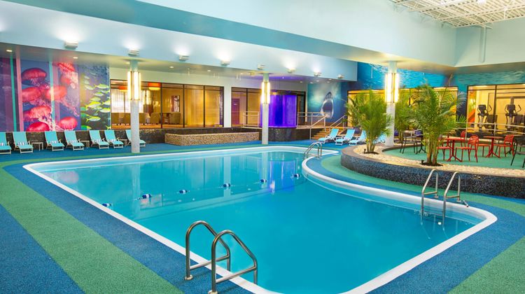 Sheraton Niagara Falls Pool