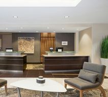 Residence Inn by Marriott Downtown Lobby