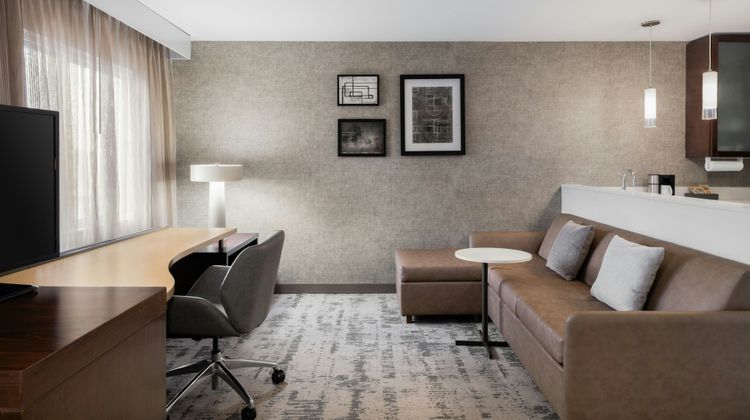 Residence Inn by Marriott Downtown Room