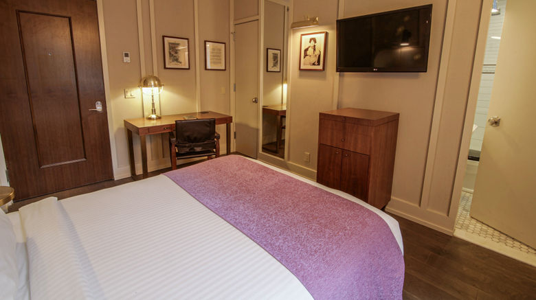 <b>The Evelyn Room</b>. Images powered by <a href="https://www.leonardoworldwide.com/" title="Leonardo Worldwide" target="_blank">Leonardo</a>.