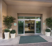 Holiday Inn-Sts Scottsdale North-Airpark Exterior