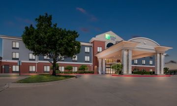 Holiday Inn Express Perry