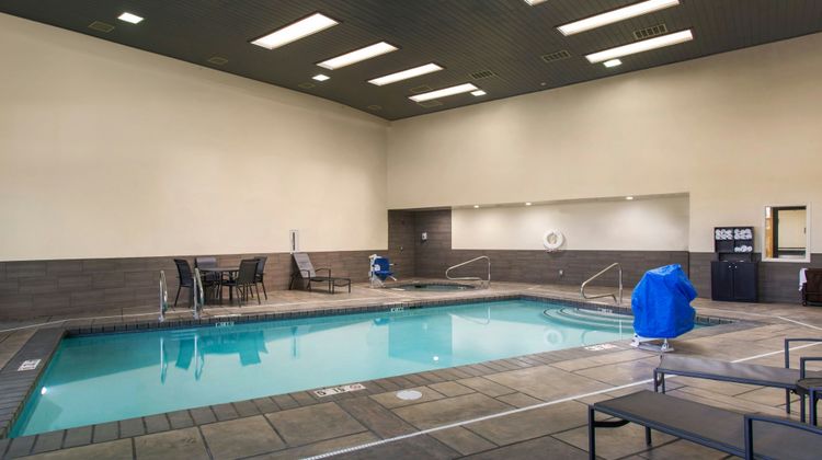Fairfield Inn & Suites Santa Fe Pool