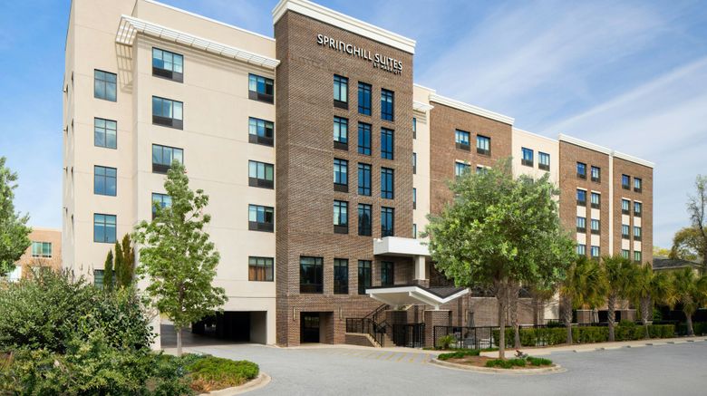 SpringHill Suites Charleston Mt Pleasant Exterior. Images powered by <a href="https://www.leonardoworldwide.com" target="_blank" rel="noopener">Leonardo</a>.