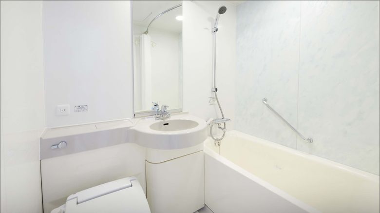 <b>Daiwa Roynet Hotel Osaka-Uehonmachi Room</b>. Images powered by <a href="https://www.leonardoworldwide.com/" title="Leonardo Worldwide" target="_blank">Leonardo</a>.