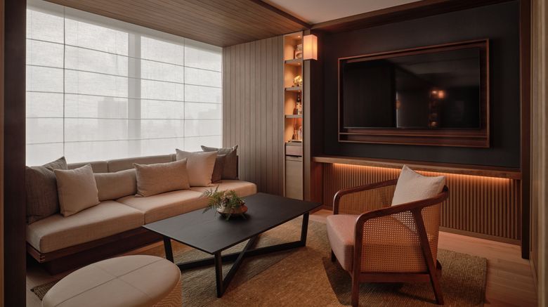 <b>Patina Osaka Suite</b>. Images powered by <a href="https://www.leonardoworldwide.com/" title="Leonardo Worldwide" target="_blank">Leonardo</a>.
