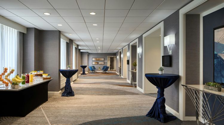 Washington Dulles Marriott Suites Meeting