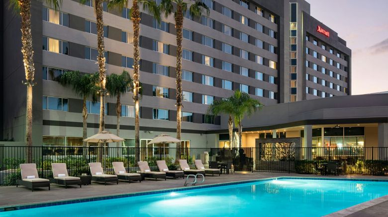 <b>Bakersfield Marriott at the Conv Ctr Pool</b>. Images powered by <a href="https://www.leonardoworldwide.com/" title="Leonardo Worldwide" target="_blank">Leonardo</a>.