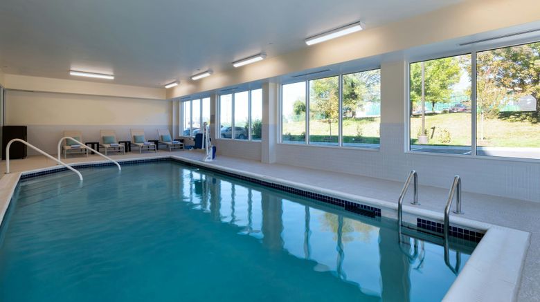 <b>TownePlace Suites Brentwood Pool</b>. Images powered by <a href="https://www.leonardoworldwide.com/" title="Leonardo Worldwide" target="_blank">Leonardo</a>.