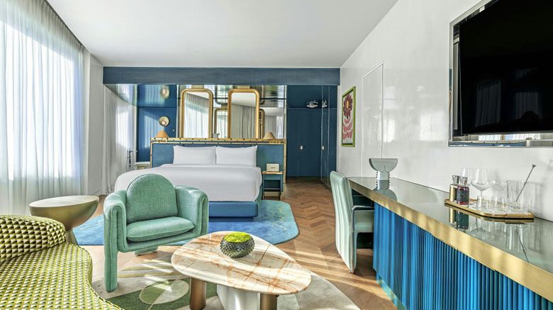 <b>W Prague Suite</b>. Images powered by <a href="https://www.leonardoworldwide.com/" title="Leonardo Worldwide" target="_blank">Leonardo</a>.
