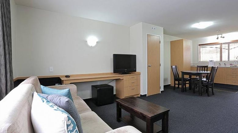 <b>Homestead Villa Motel Room</b>. Images powered by <a href="https://www.leonardoworldwide.com/" title="Leonardo Worldwide" target="_blank">Leonardo</a>.