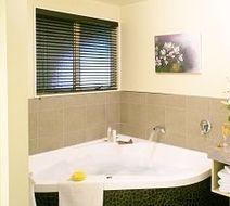 Homestead Villa Motel Room