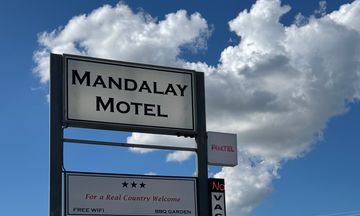 Mandalay Motel