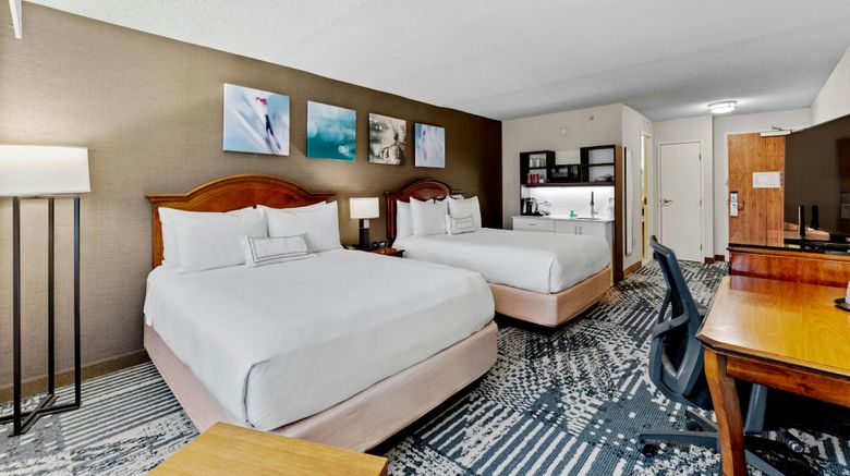 <b>Delta Hotels Mount Pleasant Suite</b>. Images powered by <a href="https://www.leonardoworldwide.com/" title="Leonardo Worldwide" target="_blank">Leonardo</a>.