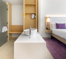Premier Inn Dubai Ibn Battuta Mall Room
