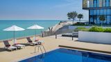 Beach Bay Hotel Al Mirfa Pool