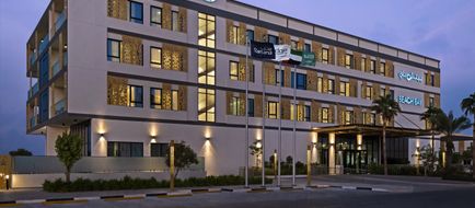 Beach Bay Hotel Al Mirfa Exterior