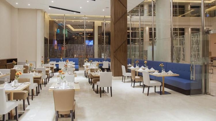 Cristal Amaken Hotel Riyadh Restaurant