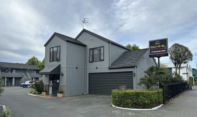 Cherry Tree Lodge Motel Exterior