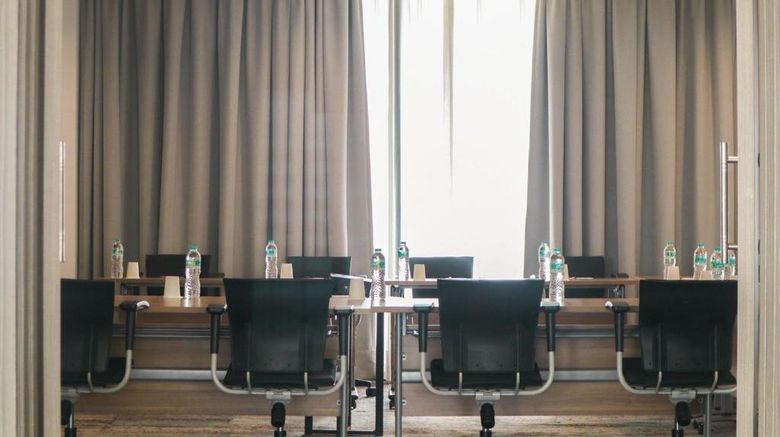 <b>Mangkuluhur Residences by Lorin Meeting</b>. Images powered by <a href="https://www.leonardoworldwide.com/" title="Leonardo Worldwide" target="_blank">Leonardo</a>.