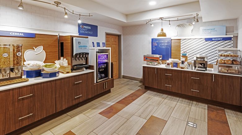 <b>Holiday Inn Express Hotel & Suites Restaurant</b>. Images powered by <a href="https://www.leonardoworldwide.com/" title="Leonardo Worldwide" target="_blank">Leonardo</a>.