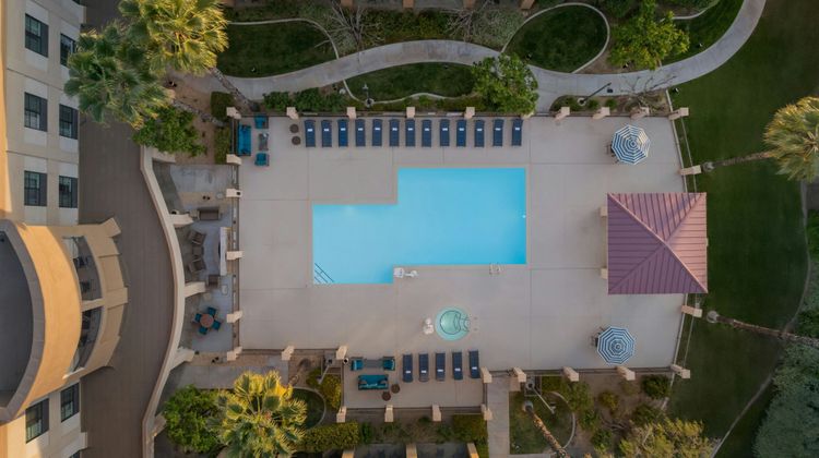 Courtyard Santa Clarita Valencia Pool