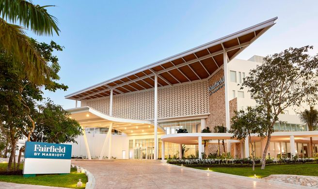 Fairfield Inn & Suites Cancun Airport Exterior