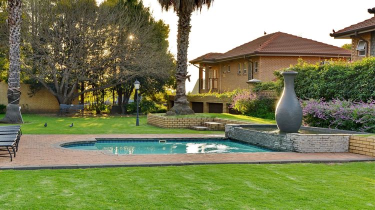 ANEW Hotel Witbank Pool