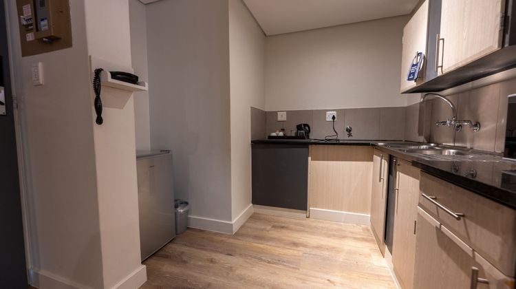 ANEW Hotel Hatfield Room