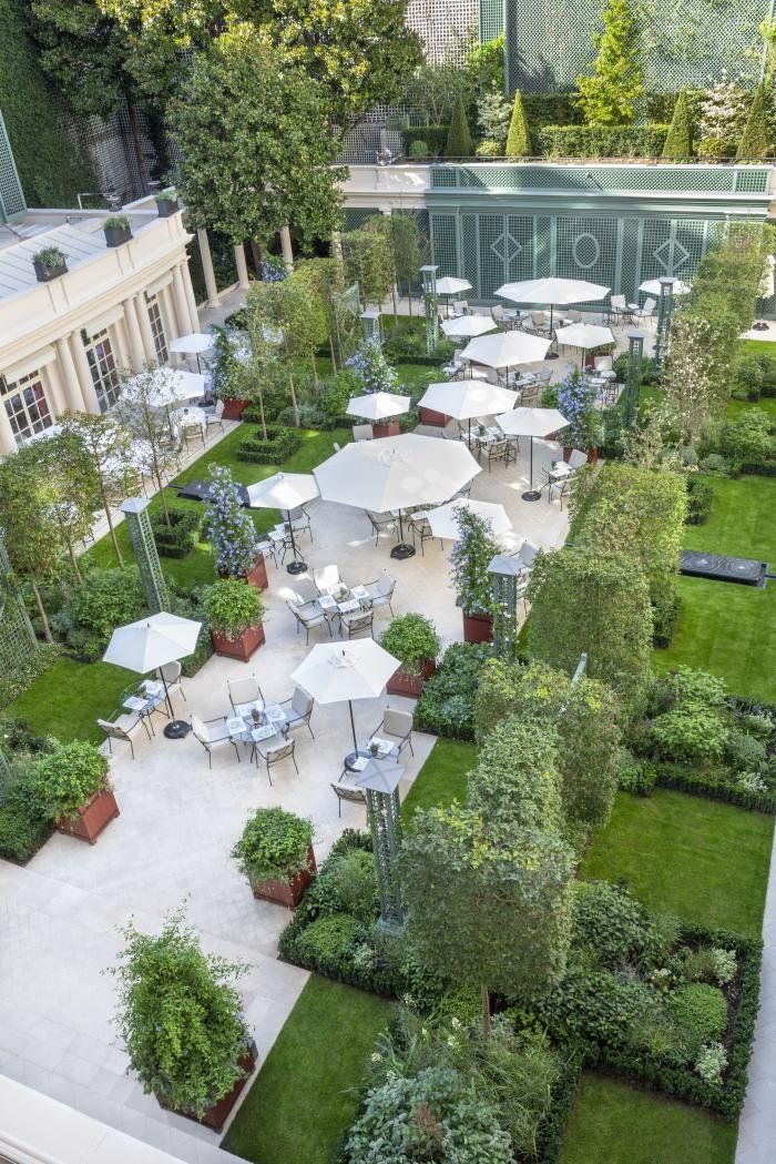 HOTEL LE BRISTOL フランス語 Hôtel Le Bristol Paris - Wikipedia