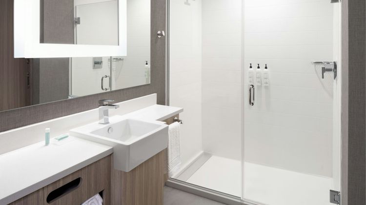 SpringHill Suites Raleigh Garner Room