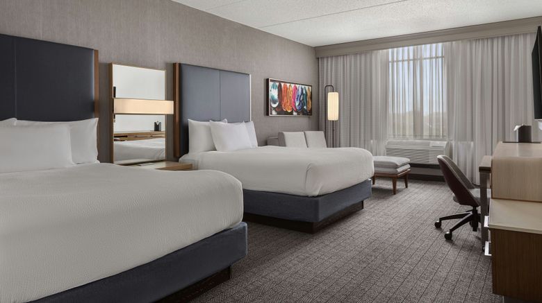 <b>Courtyard Louisville Airport Room</b>. Images powered by <a href="https://www.leonardoworldwide.com/" title="Leonardo Worldwide" target="_blank">Leonardo</a>.