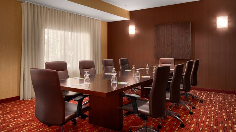 <b>Courtyard by Marriott Wall Township Meeting</b>. Images powered by <a href="https://www.leonardoworldwide.com/" title="Leonardo Worldwide" target="_blank">Leonardo</a>.