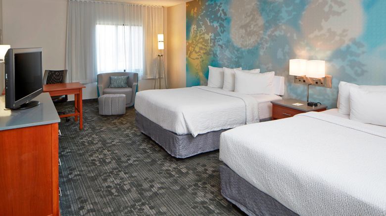 <b>Courtyard Bloomington by Mall of America Room</b>. Images powered by <a href="https://www.leonardoworldwide.com/" title="Leonardo Worldwide" target="_blank">Leonardo</a>.