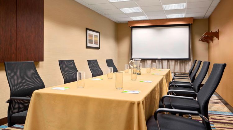 Fairfield Inn & Suites Minn-St Paul Arpt Meeting