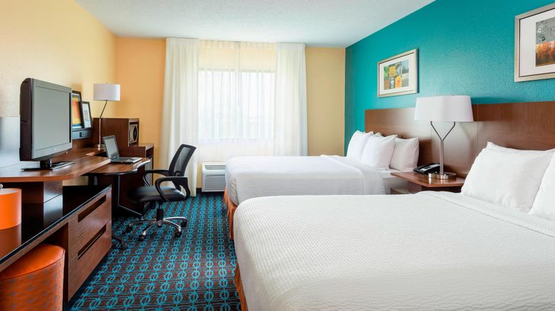 <b>Fairfield Inn & Suites Springfield Room</b>. Images powered by <a href="https://www.leonardoworldwide.com/" title="Leonardo Worldwide" target="_blank">Leonardo</a>.