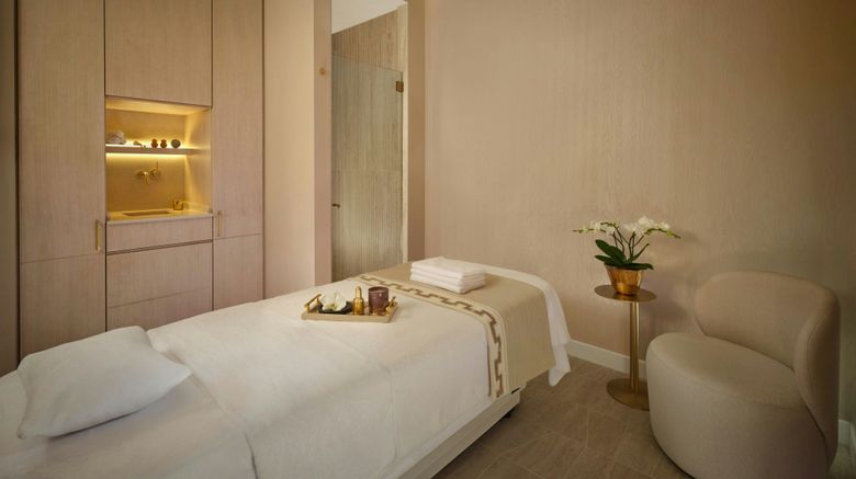 <b>The Ritz-Carlton Hotel de la Paix Spa</b>. Images powered by <a href="https://www.leonardoworldwide.com/" title="Leonardo Worldwide" target="_blank">Leonardo</a>.