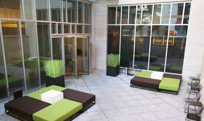 aloft Harlem Exterior